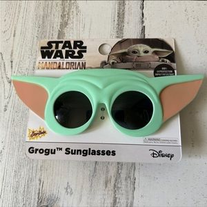 Star Wars Mandalorian Grogu Kids Sunglasses NEW
